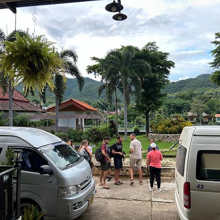 Mae Ai Saranya River House สรัญญาริเวอร์เฮาส์ מראה חיצוני תמונה