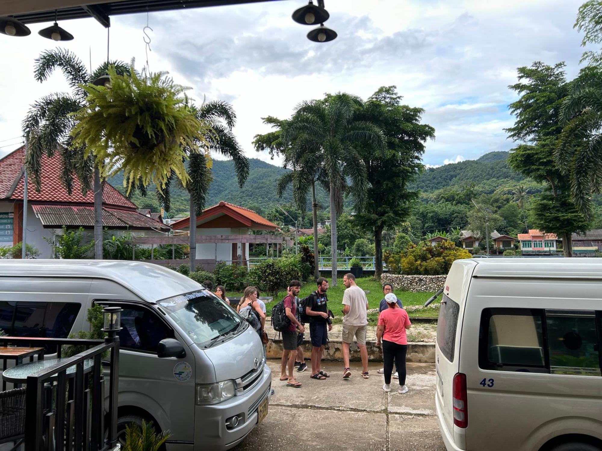 Mae Ai Saranya River House สรัญญาริเวอร์เฮาส์ מראה חיצוני תמונה