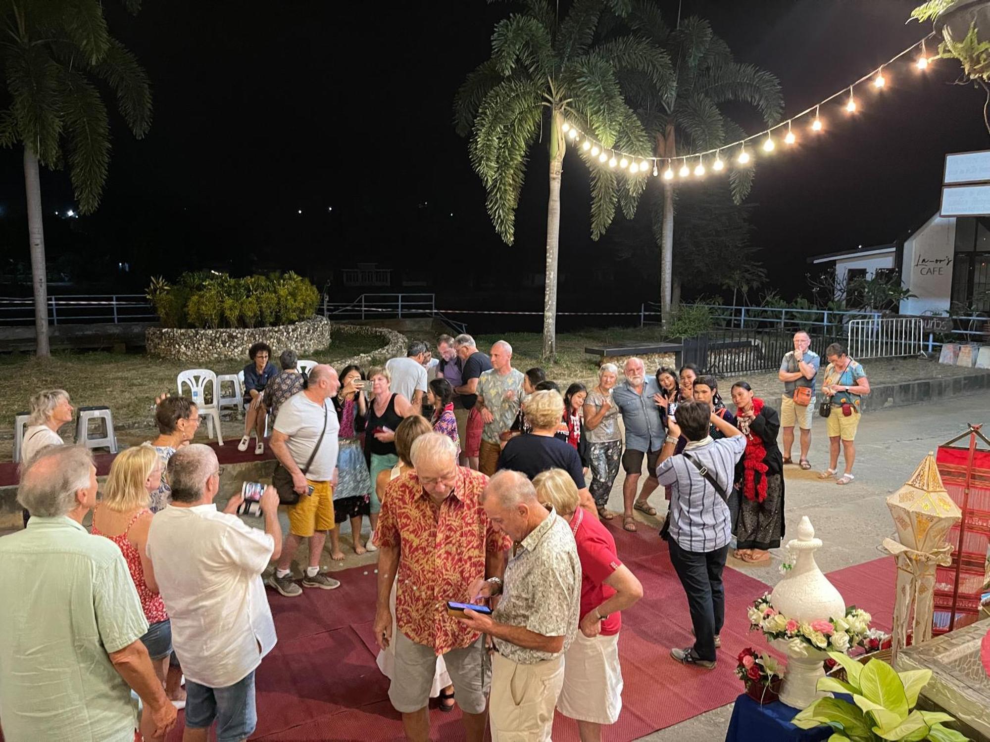 Mae Ai Saranya River House สรัญญาริเวอร์เฮาส์ מראה חיצוני תמונה