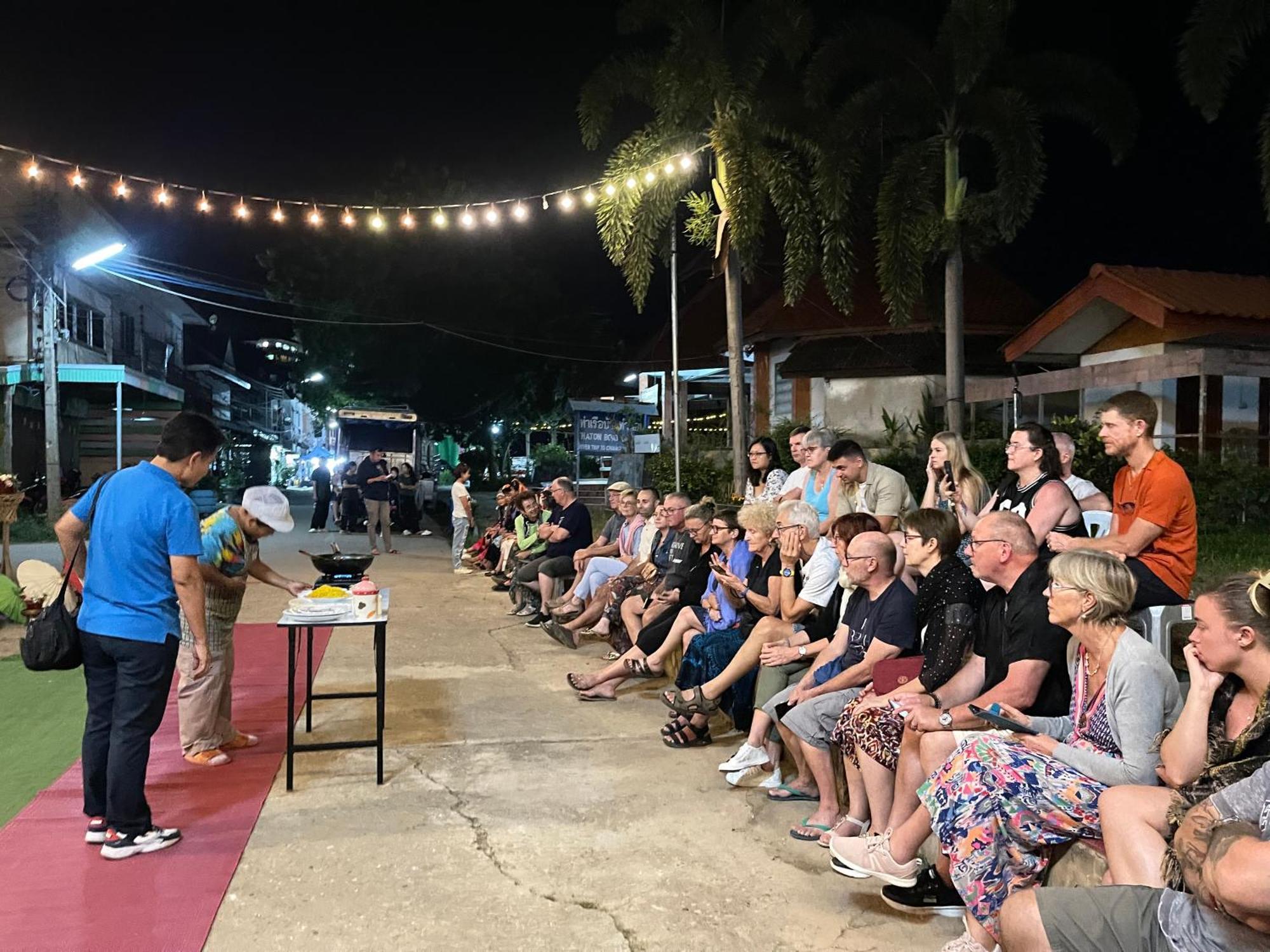 Mae Ai Saranya River House สรัญญาริเวอร์เฮาส์ מראה חיצוני תמונה